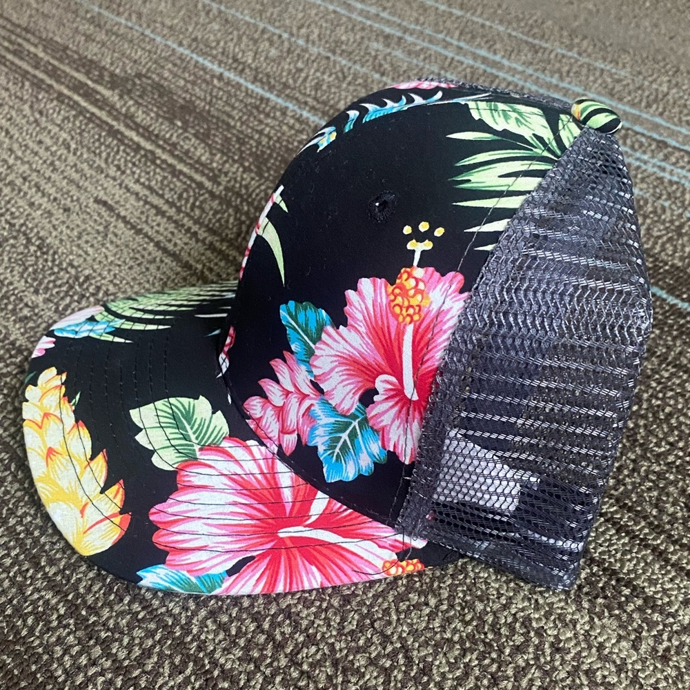 Hawaiian Baseball Cap - Picture 4 of 6